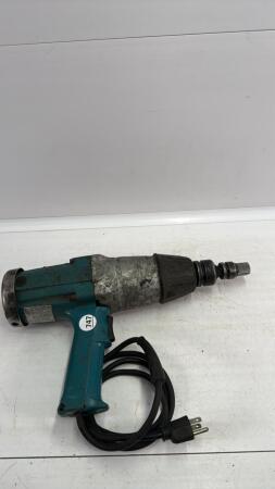 MAKITA ELECTRIC 3/4IN DRIVE IMPACT GUN