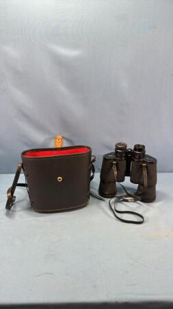 SET OF BUSHNELL FIELD GLASSES