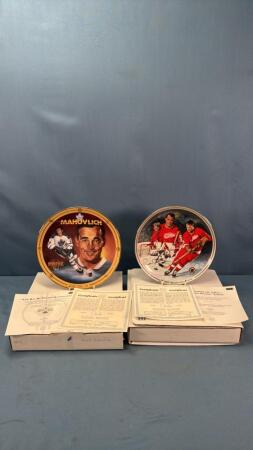 (2) HOCKEY COLLECTOR PLATES