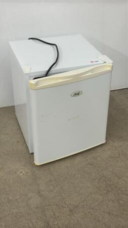 CHEF BAR FRIDGE