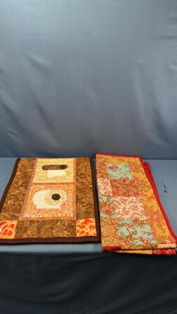 (2) TABLE RUNNERS SEE NOTES