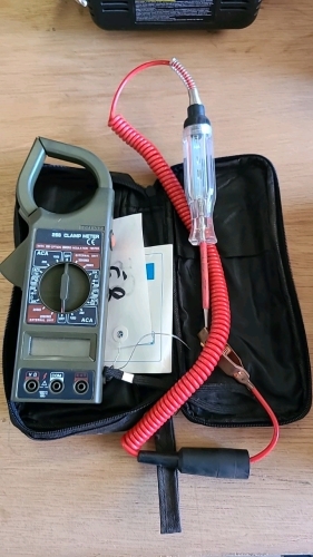 HDC Digital Clamp Meter w/Tester