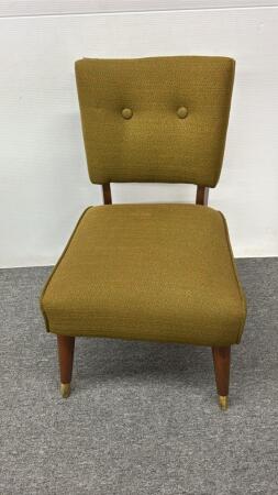UPHOLESTERED HOSTESS CHAIR