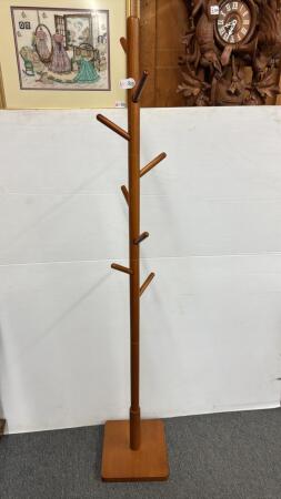 COAT RACK