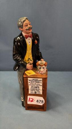 ROYAL DOULTON "THE AUCTIONEER"
