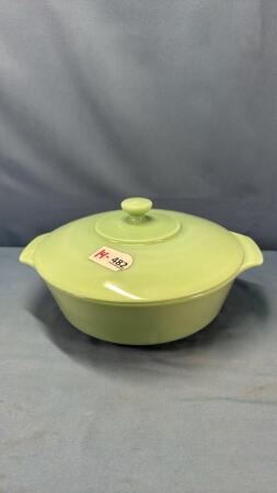 FIRE KING JADE-ITE 9IN CASSEROLE WITH LID