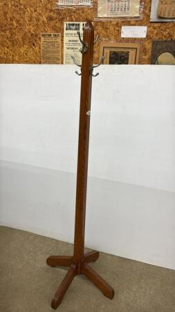 OAK HALL TREE