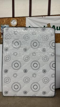 QUEEN SIZED FIRM FOAM MATRESS