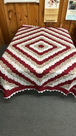 RED & WHITE QUILT