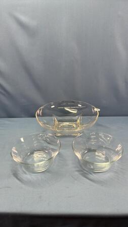 GLASSWARE LOT
