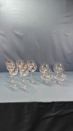 GLASSWARE LOT