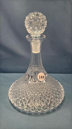 LEAD CRYSTAL DECANTER WITH STOPPER