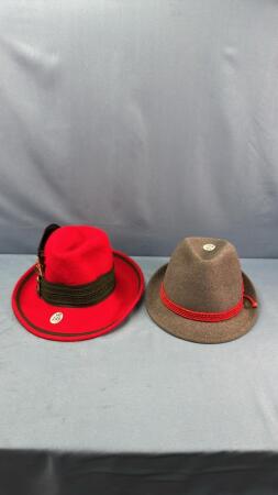 (2) FELT HATS