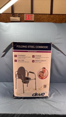 DRIVE FOLDING STEEL COMMODE