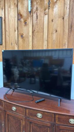 SAMSUNG 57IN FLATSCREEN TELEVISION