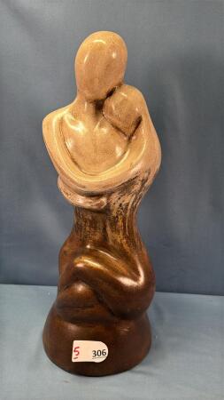 CERAMIC SCULPTURE OF A COUPLE EMBRACING