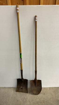 Round Mouth Shovel & True Temper Square Mouth Shovel