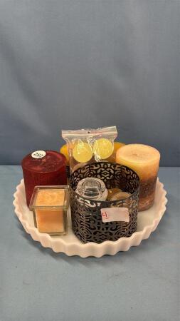 11IN GLASS PIE PLATE WITH QUANTITY OF CANDLES.