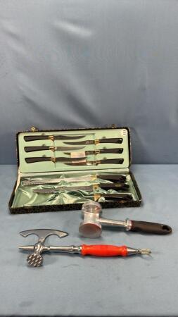 GOLD-EBONY CARVING SET