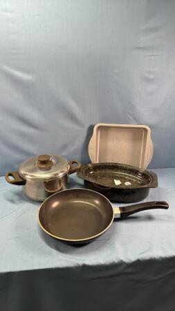 COOKWARE LOT