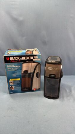 BLACK & DECKER ELECTRIC COFFEE GRINDER