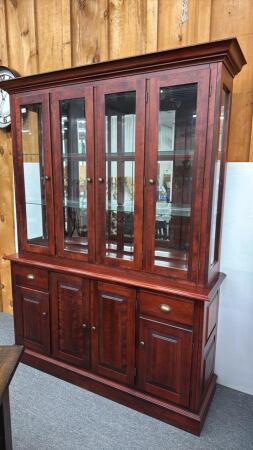 2 PIECE BUFFET HUTCH