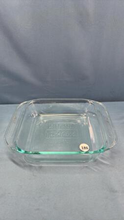 PYREX 8X8 PAN