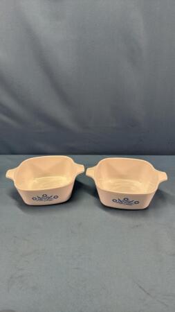 (2) CORNINGWEAR 700ML CASSEROLES