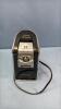 HAMILTON BEACH ELECTRIC CAN OPENER - 2