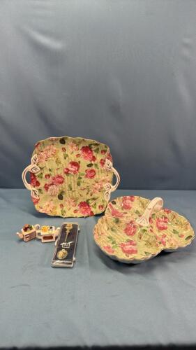 (2) MATCHING ROYAL DANUBE DECORATIVE PLATES