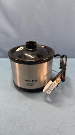 SMALL CROCK POT SLOW COOKER