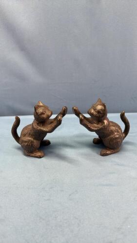 PAIR OF CAST IRON CAT BOOK ENDS