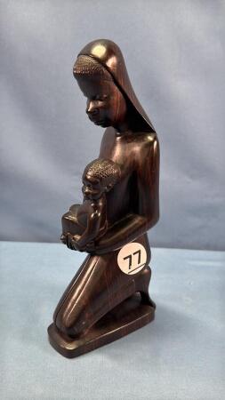 WOODEN SCULPTURE OF MOTHER & CHILD