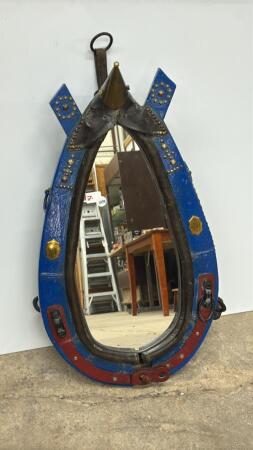 HORSE COLLAR WITH MIRROR
