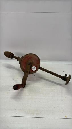 HAND CRANK BREAST DRILL
