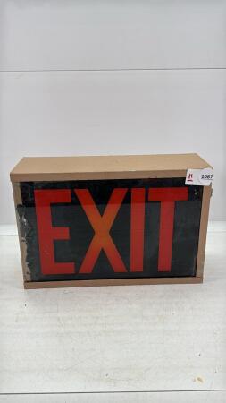 EXIT SIGN WITH GLASS FRONT