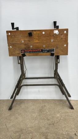 BLACK & DECKER WORKMATE PORTABLE STAND