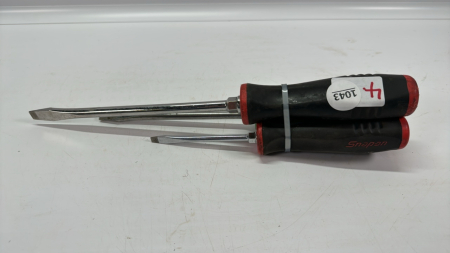 3 Snap-On Screw Drivers -All Flat -From 9in to 13in