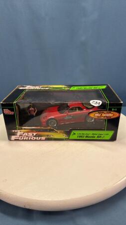 1993 MAZDA RX-7 CAR WITH FIGURINE