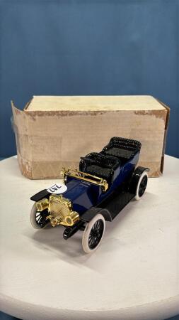 1907 DEERE TYPE "B" CAR