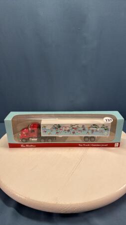 PLASTIC TIM HORTONS SEMI