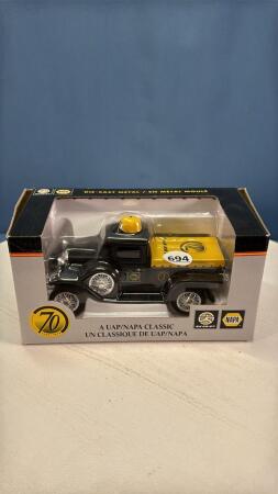 FORD MODEL A NAPA COLLECTORS BANK