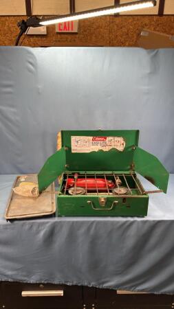 COLEMAN CAMP STOVE WITH FLAT TOP TRAY
