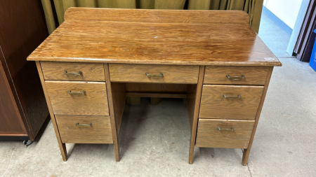 Plywood Double Pedestal Desk Suitable for Shop