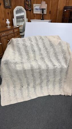 IVORY AFGHAN