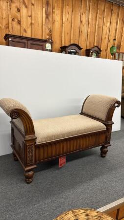 ORNATE UPHOLESTERED SETTEE