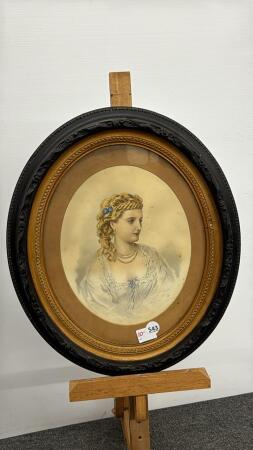 VICTORIAN LADY PICTURE IN OVAL FRAME