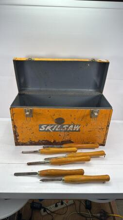 STEEL SKIL SAW BOX WITH 6 MARPLES CHISELS