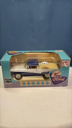 1957 FORD TRUCK