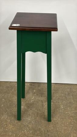 WOODEN PLANT STAND